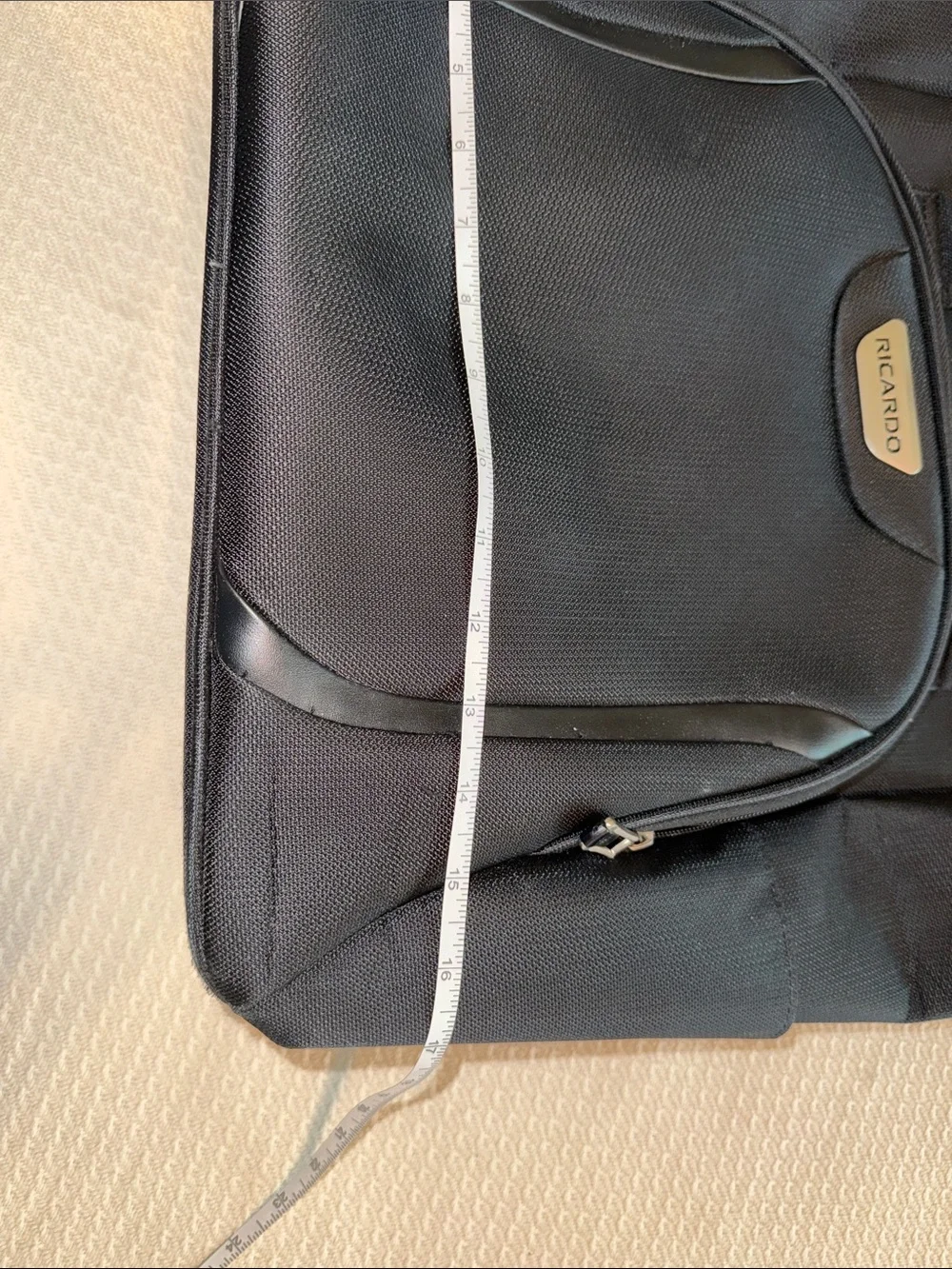 Ricardo Travel Tote Bag with Trolley Sleeve